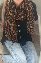 Load image into Gallery viewer, Coffee - Tassel Animal scarf