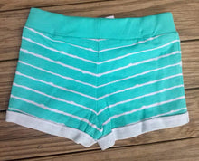 Load image into Gallery viewer, Girls Stripe Shorts