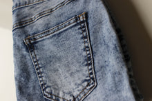 Load image into Gallery viewer, Winter Washed Jeans