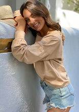 Load image into Gallery viewer, Suzie Sweat Top