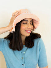 Load image into Gallery viewer, Frayed Hat - Apircot