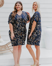 Load image into Gallery viewer, Trina Pocket Dress